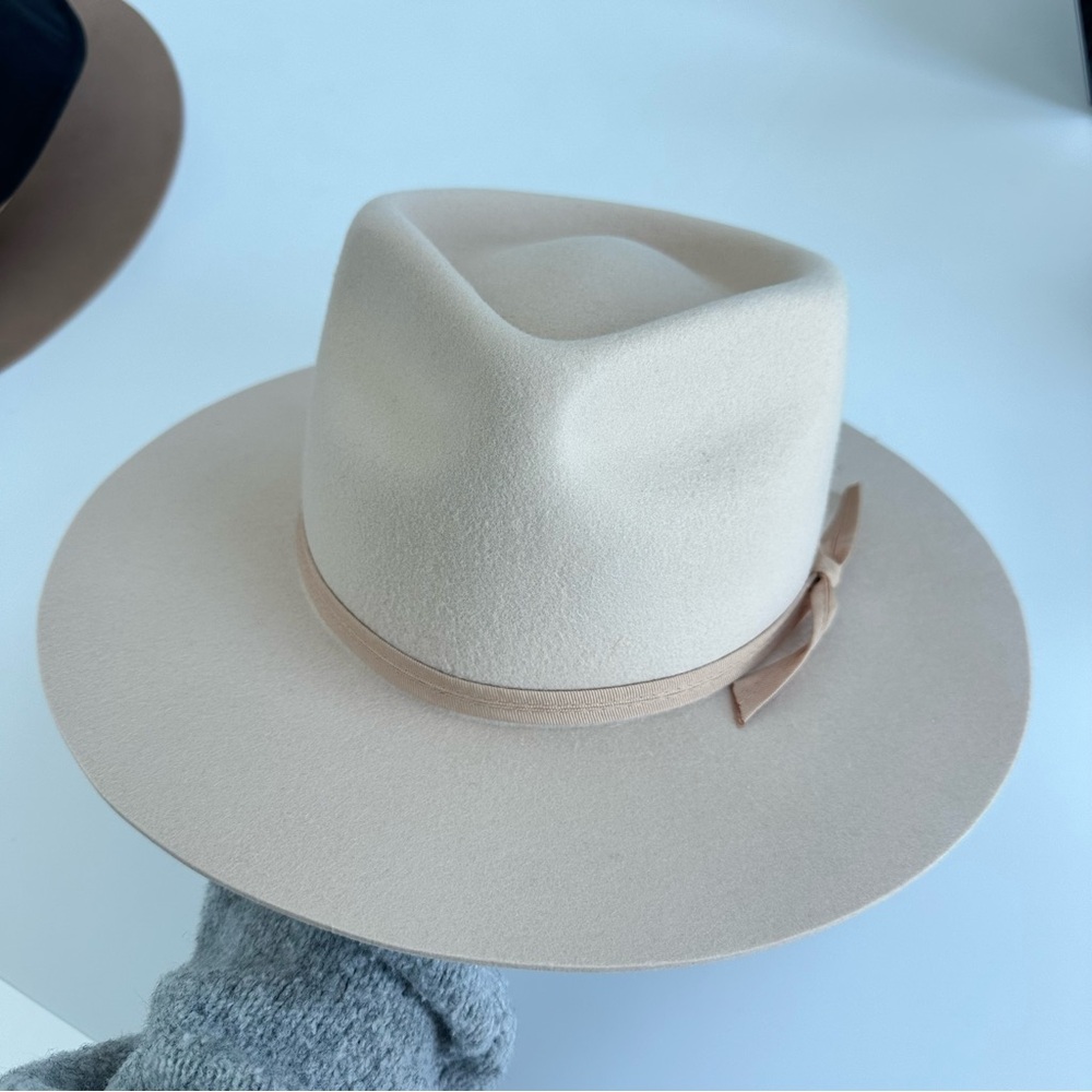 NWT Lack Of Color Cream Hat with Tan Band
